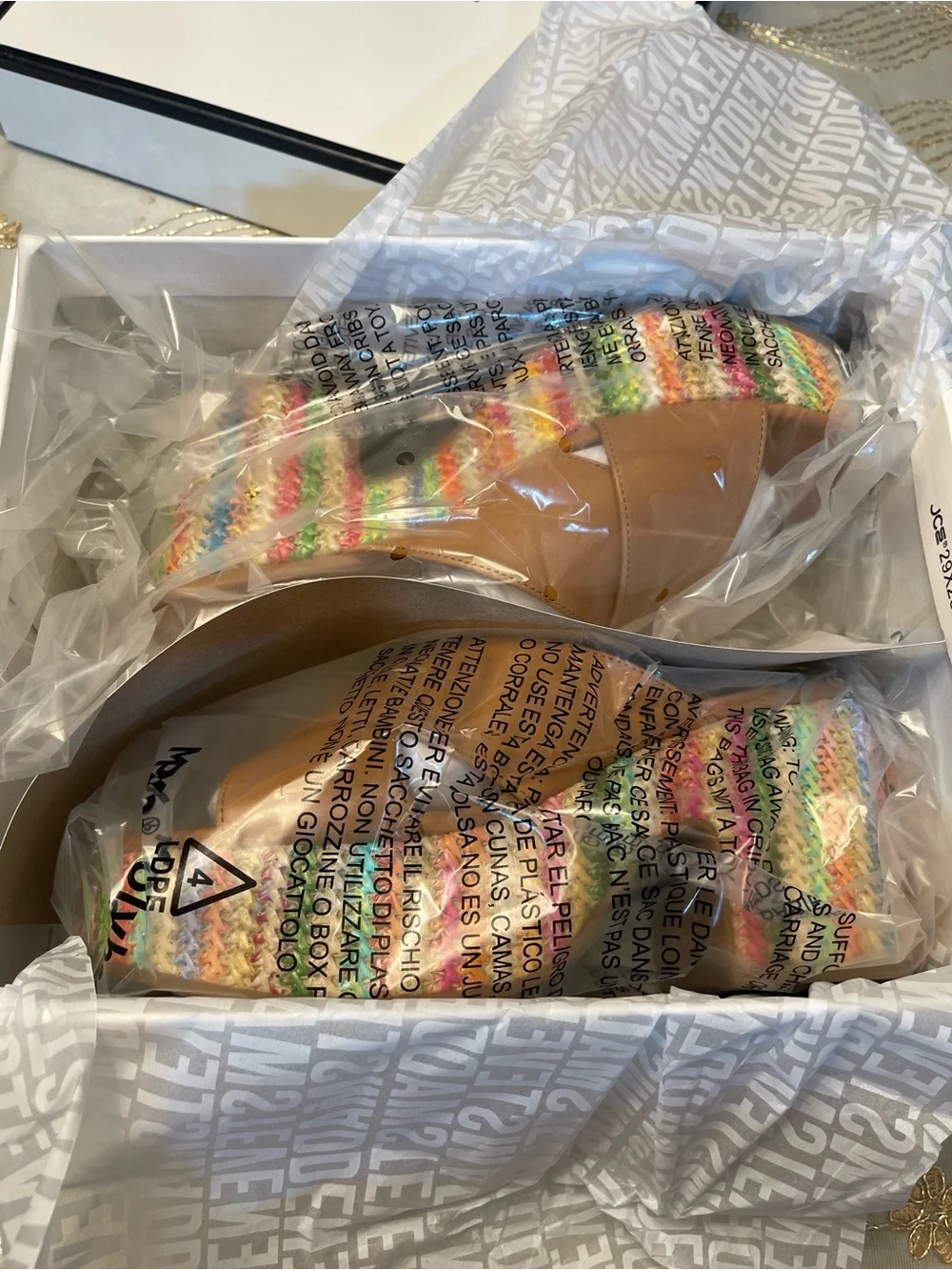 NWB Steve Madden women’s truthful crossband sandals raffia 90s style size 8